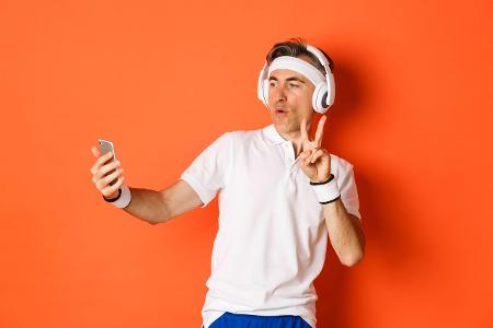 Posting-Pannen: So machen sich Männer im Netz zu Idioten Posting-Pannen: So machen sich Männer im Netz zu Idioten