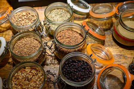 Gin-Botanicals: Wie Sie Ihren Lieblingsdrink verfeinern