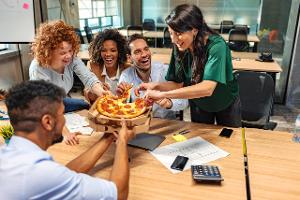 Die 5 Todsünden beim Mittagessen