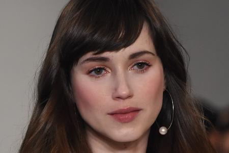 Ombré-Blush: Beauty-Tipp für einen natürlichen Rouge-Effekt Ombré-Blush: Beauty-Tipp für einen natürlichen Rouge-Effekt