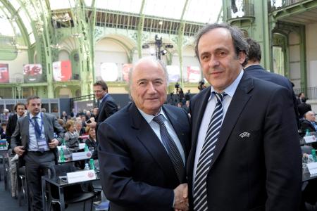 Bewährungsstrafen für Blatter und Platini gefordert Bewährungsstrafen für Blatter und Platini gefordert