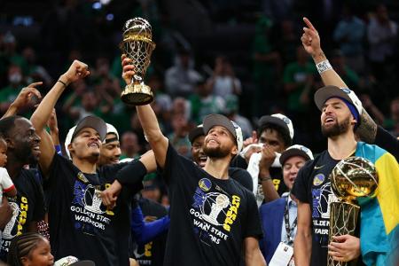 Titeltraum für Theis geplatzt - Warriors NBA-Champion Titeltraum für Theis geplatzt - Warriors NBA-Champion