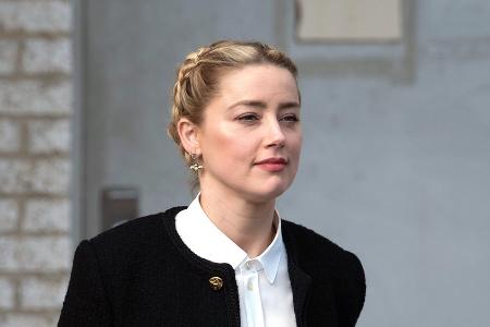 Amber Heard fürchtet nächste Klage von Johnny Depp Amber Heard fürchtet nächste Klage von Johnny Depp