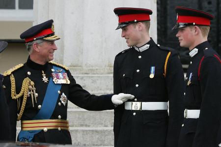Foto mit William und Harry: Prinz Charles schwelgt in Erinnerungen Foto mit William und Harry: Prinz Charles schwelgt in Erinnerungen