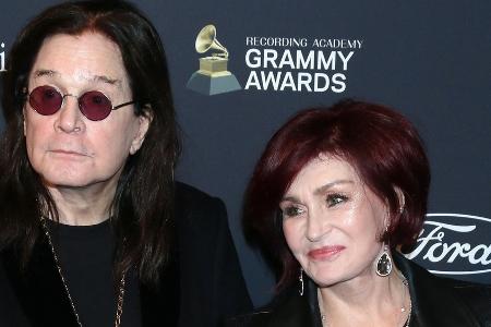 Ozzy Osbourne: Will er Eheversprechen mit seiner Sharon erneuern? Ozzy Osbourne: Will er Eheversprechen mit seiner Sharon erneuern?