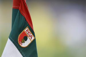 Profivertrag: Augsburg bindet Talent Koudossou