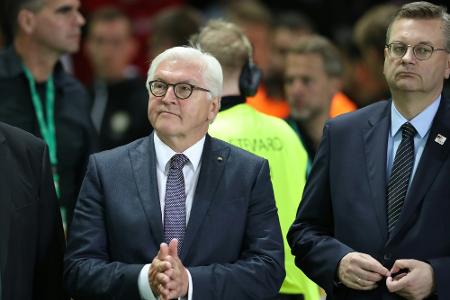 Steinmeier ehrt deutsche Medaillengewinner der Winterspiele Steinmeier ehrt deutsche Medaillengewinner der Winterspiele