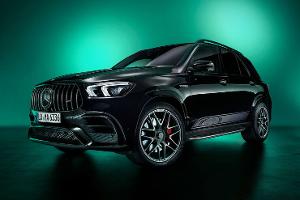 Großer SUV in Feierlaune