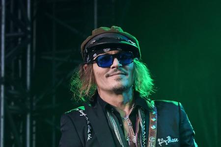 Johnny Depp tourt mit Hollywood Vampires durch Deutschland Johnny Depp tourt mit Hollywood Vampires durch Deutschland