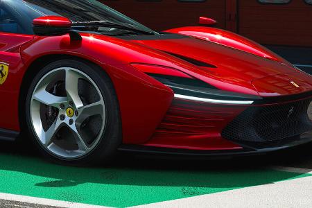 11/2021, Ferrari Icona