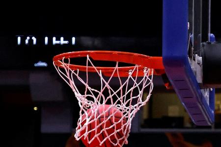 Basketball: 3x3-Teams in WM-Achtelfinals ausgeschieden Basketball: 3x3-Teams in WM-Achtelfinals ausgeschieden