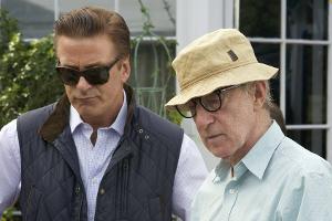 "Kein Interesse an Vorurteilen": Alec Baldwin interviewt Woody Allen
