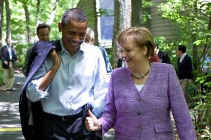 Museumsbesuch: Für Barack Obama ist Angela Merkel wie "eine Freundin"