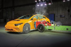 Alles zur Sicherheit bei Elektro-Autos
