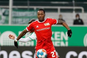 Union verlängert mit Becker - Sieg im ersten Test