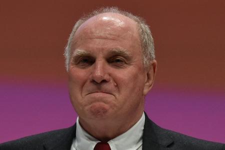 Debatte um 50+1: Hoeneß mit Seitenhieb gegen Watzke Debatte um 50+1: Hoeneß mit Seitenhieb gegen Watzke