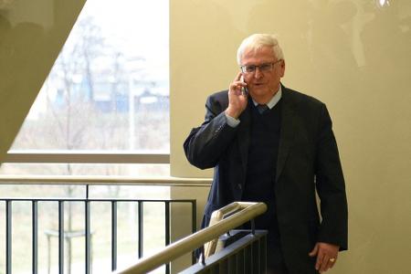 Wegen Katar-Spende: Zwanziger legt FVR-Ehrenvorsitz nieder Wegen Katar-Spende: Zwanziger legt FVR-Ehrenvorsitz nieder