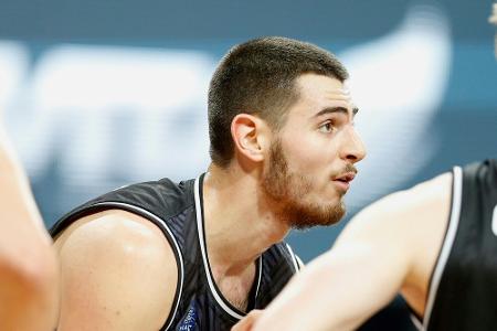 Telekom Baskets Bonn verpflichten Oldenburger Herrera Telekom Baskets Bonn verpflichten Oldenburger Herrera
