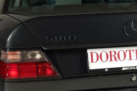 Mercedes-Benz 500 E AMG 6.0 W124 (1991) Schriftzug Heck schwarz