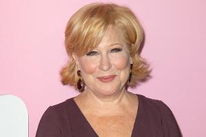 Nach Skandal-Tweet: Bette Midler wollte nicht "transphob" wirken