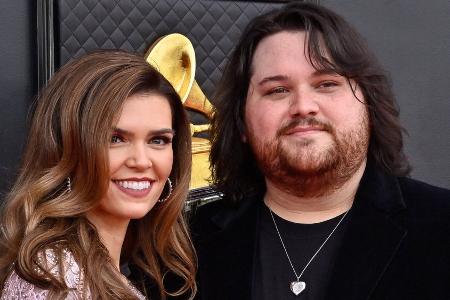 Wolfgang Van Halen hat sich mit Andraia Allsop verlobt Wolfgang Van Halen hat sich mit Andraia Allsop verlobt