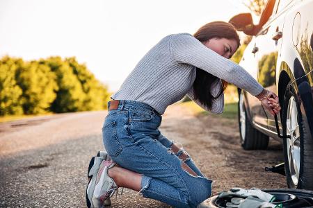 Reifenschaden Auto Reifenschaden Auto