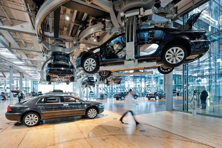 VW Phaeton, Gläserne Manufaktur