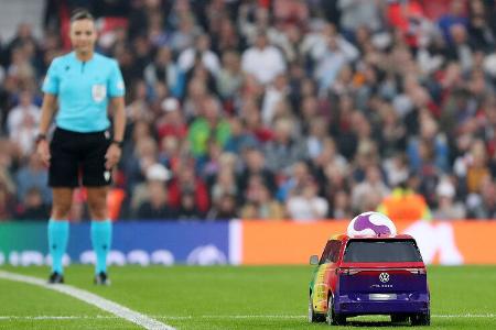  UEFA Women’s EURO 2022 VW ID.Buzz Balljunge