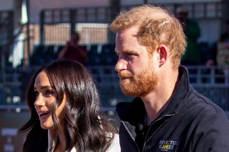 Prinz Harry gewinnt Rechtsstreit gegen britische Zeitung Prinz Harry gewinnt Rechtsstreit gegen britische Zeitung