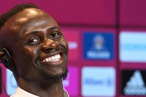 Bayern-Star Mane nimmt Training auf - Nationalspieler zurück