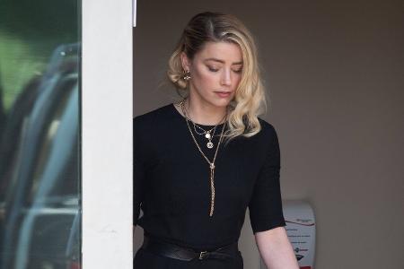 Neue Probleme für Amber Heard: Die Versicherung will nicht zahlen Neue Probleme für Amber Heard: Die Versicherung will nicht zahlen
