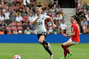 Rekord-Sieg für England: Lionesses stürmen ins Viertelfinale