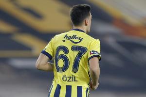 Özil und Fenerbahce lösen Vertragsverhältnis - Wechsel zu Basaksehir