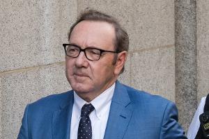 Schauspieler vor Gericht: Kevin Spacey erklärt sich für nicht schuldig