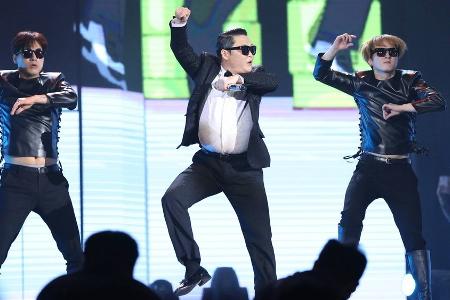 Psy feiert zehn Jahre Psy feiert zehn Jahre