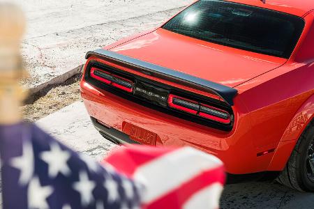Dodge Challenger SRT Super Stock