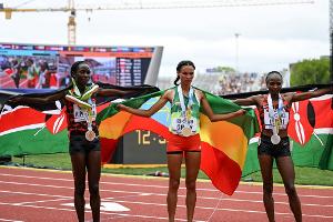 Leichtathletik-WM: Weltrekordlerin Gidey siegt über 10.000 m