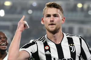 De Ligt hörte auch auf Robben und van Bommel