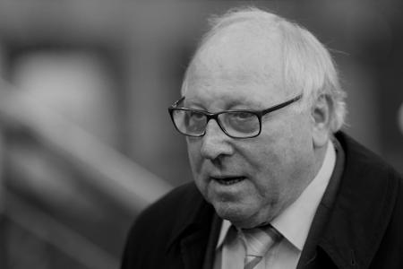 Fußball-Deutschland in tiefer Trauer: Uwe Seeler ist tot Fußball-Deutschland in tiefer Trauer: Uwe Seeler ist tot