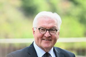 Steinmeier kondoliert Ilka Seeler: "Werden Uwe nicht vergessen"