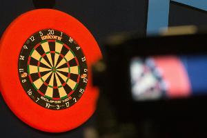 Darts: Price wieder die Nummer eins der Welt