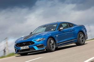 Blubbernder V8 gegen sägenden Saugmotor