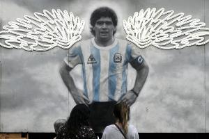"Kosmischer Drache": Weltall-Grußbotschaften für Maradona