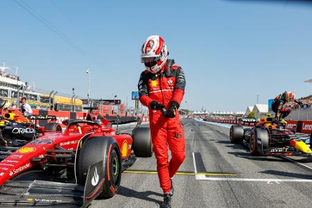 Dreher in der 19. Runde: Leclerc in Frankreich ausgeschieden Dreher in der 19. Runde: Leclerc in Frankreich ausgeschieden