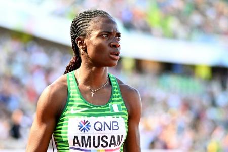 12,12: Nigerianerin Amusan mit Weltrekord über 100 m Hürden 12,12: Nigerianerin Amusan mit Weltrekord über 100 m Hürden