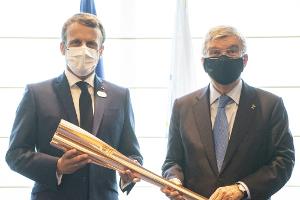 Paris 2024: Treffen zwischen IOC-Präsident Bach und Macron