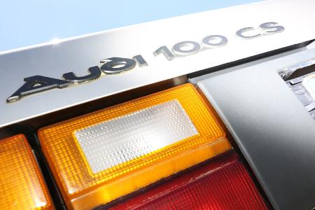 Audi 100 CS, Typ 44, Typenbezeichnung, Heckleuchte