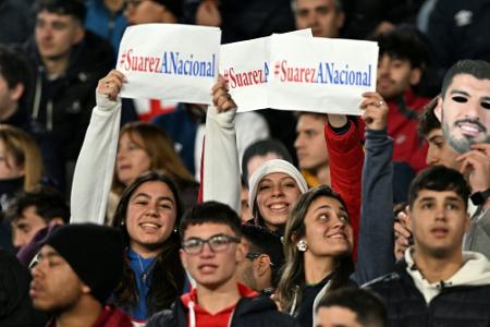 Suarez kehrt zurück nach Uruguay Suarez kehrt zurück nach Uruguay