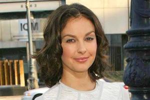 Ashley Judd trifft ihren Vergewaltiger