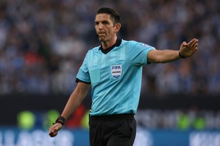 Referee Aytekin beendet internationale Laufbahn Referee Aytekin beendet internationale Laufbahn